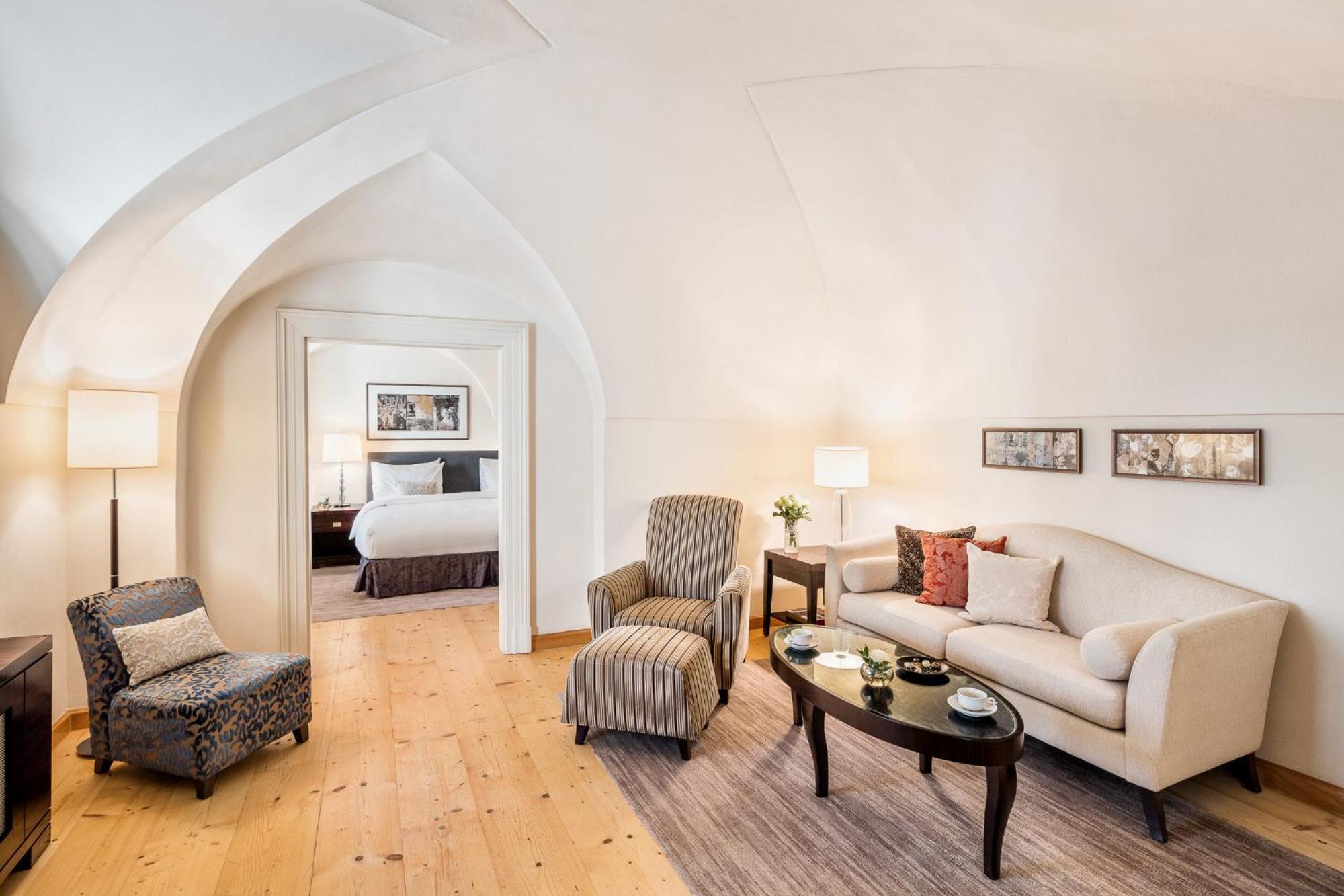 Mandarin Oriental, Prague Hotel Екстериор снимка