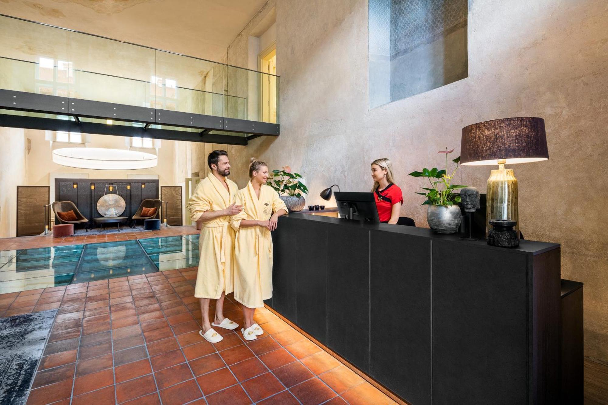 Mandarin Oriental, Prague Hotel Екстериор снимка