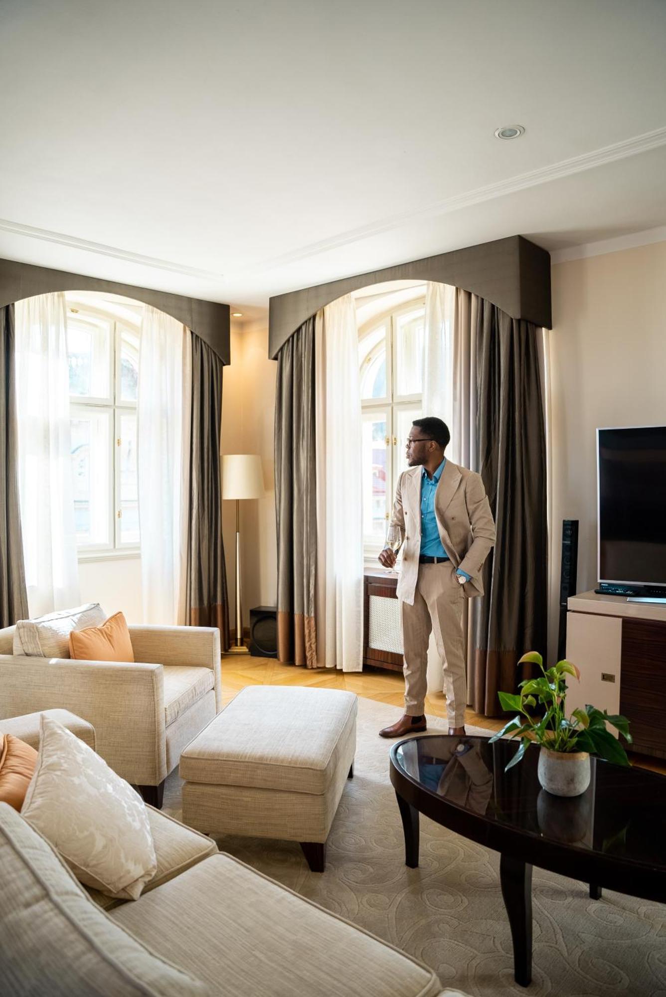Mandarin Oriental, Prague Hotel Екстериор снимка