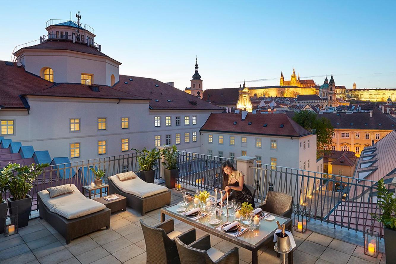 Mandarin Oriental, Prague Hotel Екстериор снимка